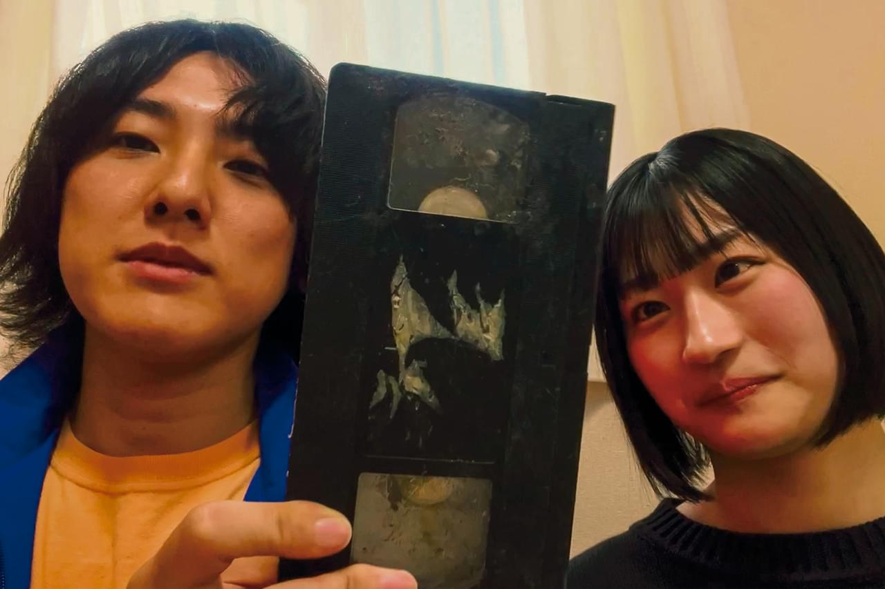廃墟を訪れたカップルが見つけたビデオテープの中身は…？「白石晃士の決して送ってこないで下さい」予告編＆場面写真