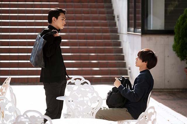 永瀬廉×北村匠海「法廷遊戯」新場面写真披露 セイギに馨が託した死の秘密とは？