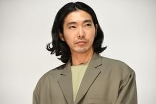綾野剛「皆さんに届けたい映画が出来上がりました」 主演作「花腐し」完成に笑顔