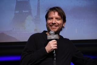 「BE:FIRST」LEO、「ザ・クリエイター」ギャレス・エドワーズ監督と対面 AIと人間の未来をトーク