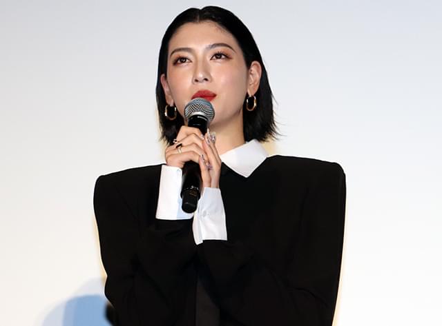 三吉彩花「ナックルガール」で過酷ボクシングトレ「力強く届いてほしいから乗り越えられた」