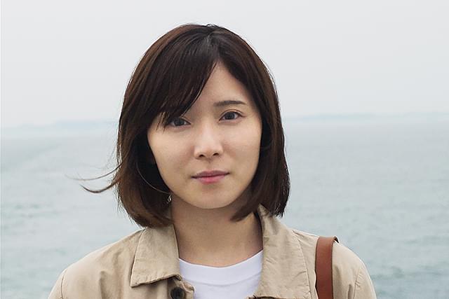 最新作「愛にイナズマ」が公開中