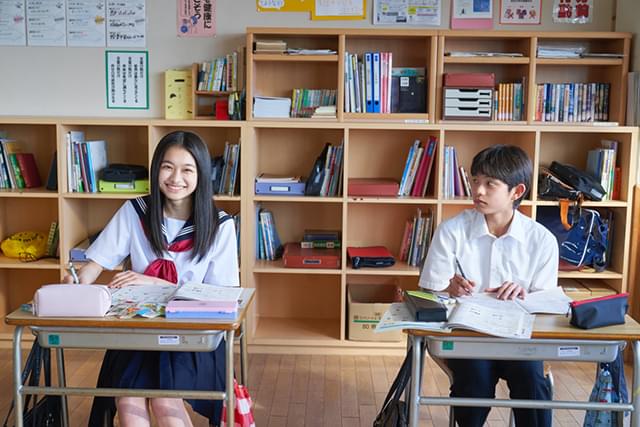 実写ドラマ「からかい上手の高木さん」本編映像初公開！ 聖地・香川県小豆島で全編撮影