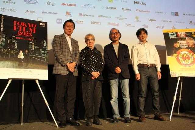 （左から）モデレーターの久松猛朗氏、フラン・ルーベル・クズイ監督、映画プロデューサーの古賀俊輔氏、国立映画アーカイブ大澤浄氏