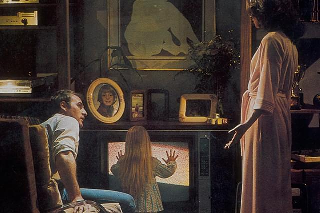 プロットの詳細は不明