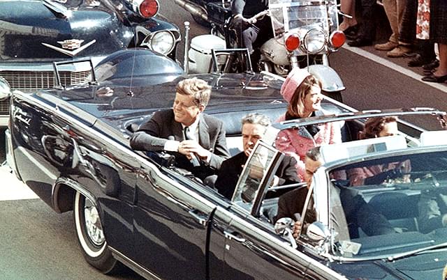 【「JFK 新証言 知られざる陰謀 劇場版」評論】オリバー・ストーンのライフワーク到着。JFK暗殺の真相に関する最新アップデート