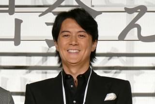 福山雅治、エンタメの役割を熱弁！ 福原遥×水上恒司主演作の舞台挨拶にサプライズ登壇