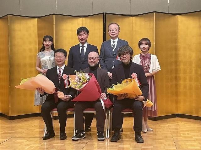 第68回「映画の日」中央式典 阿部秀司氏、井上雄彦氏、尾田栄一郎氏に特別功労章を贈呈
