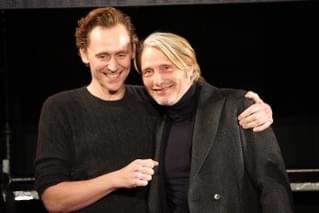 【東京コミコン2023閉幕】マッツ・ミケルセンとベネディクト・カンバーバッチが熱い抱擁！ 大阪コミコンは2024は5月開催