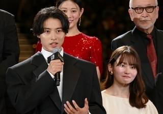 山崎賢人“不死身の杉元”役は「やれることは、全部やった」 山田杏奈はアシリパの変顔を自主練「スマホの中に変顔がいっぱい」