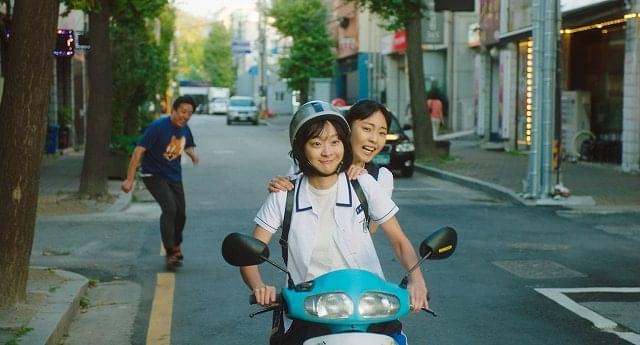 キム・ダミ、高校時代から30代までを巧みに演じる 「ソウルメイト」の“変化”をとらえた新場面写真