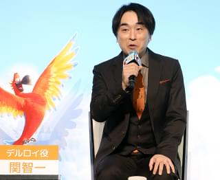 堺雅人「FLY! フライ！」の声優受けた理由は「カモだから」もカモ料理の誘惑には勝てず