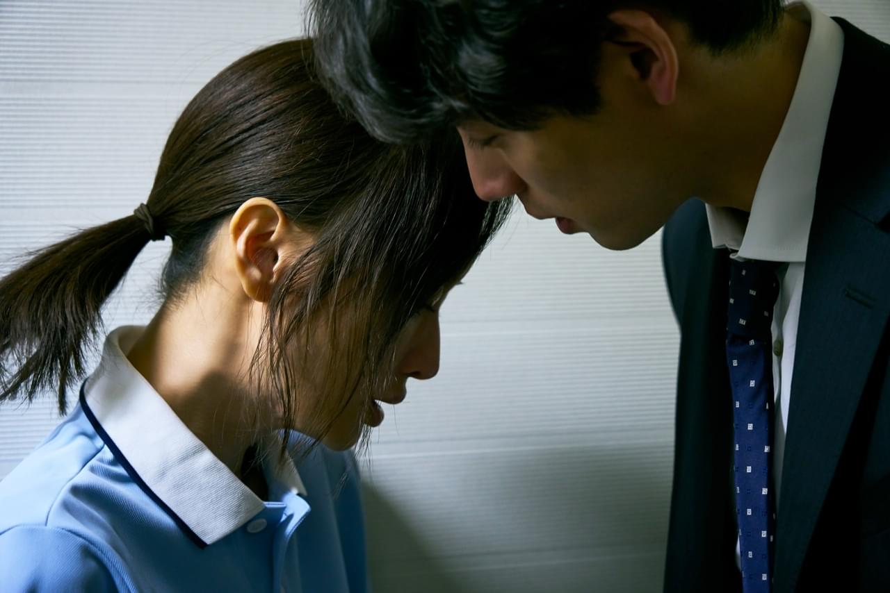 「こんな女になってしまって、ごめんなさい」裸で謝る松本まりか、詰め寄る福士蒼汰 「湖の女たち」特報公開