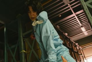 【発狂寸前】恋人を殺した犯人に復讐するタイムループから抜け出せない… 若葉竜也主演「ペナルティループ」予告編