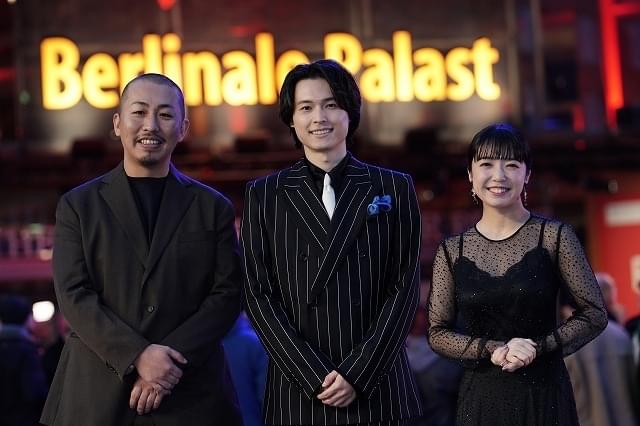 松村北斗＆上白石萌音「夜明けのすべて」ベルリンでお披露目 三宅唱監督「ふたりのキャラクターを友だちみたいに愛して観てもらえた」