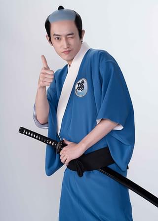 杉野遥亮が主演！ 時代劇ギャグ漫画「磯部磯兵衛物語 浮世はつらいよ」、WOWOWで連ドラ化決定＆特報公開