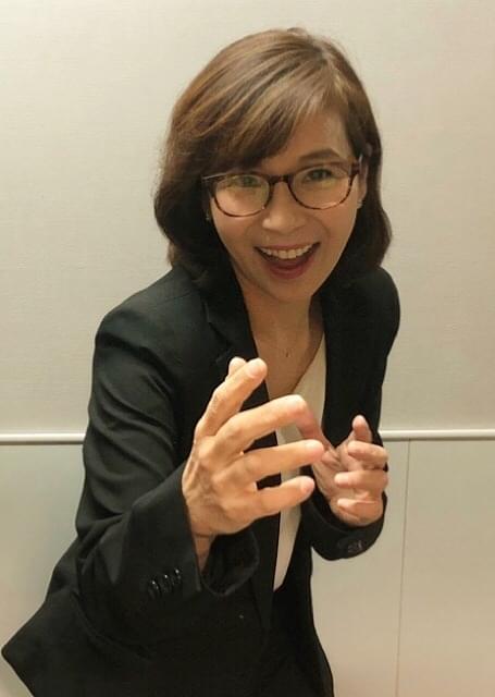 「ラヴィット！」で話題“ヨギソダイブの通訳さん”は何者か？ 放送の反響を聞いてきたら、驚きの話になった【前編】