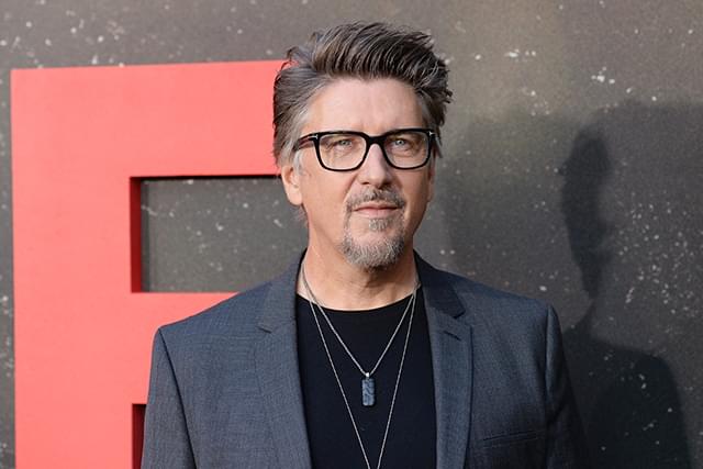 スコット・デリクソン監督