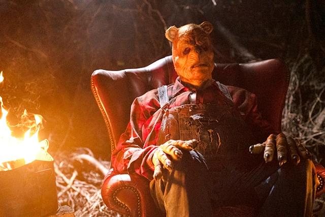 何か良からぬことを考えている……？