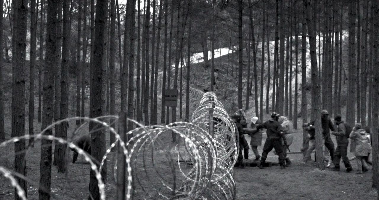 難民たちが兵器に 政府が隠したがった＜国境の真実＞を命を懸けて告発する「人間の境界」制作秘話