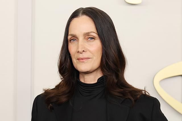 キャリー＝アン・モス、シュワ主演Netflixドラマ「FUBAR」シーズン2に参加