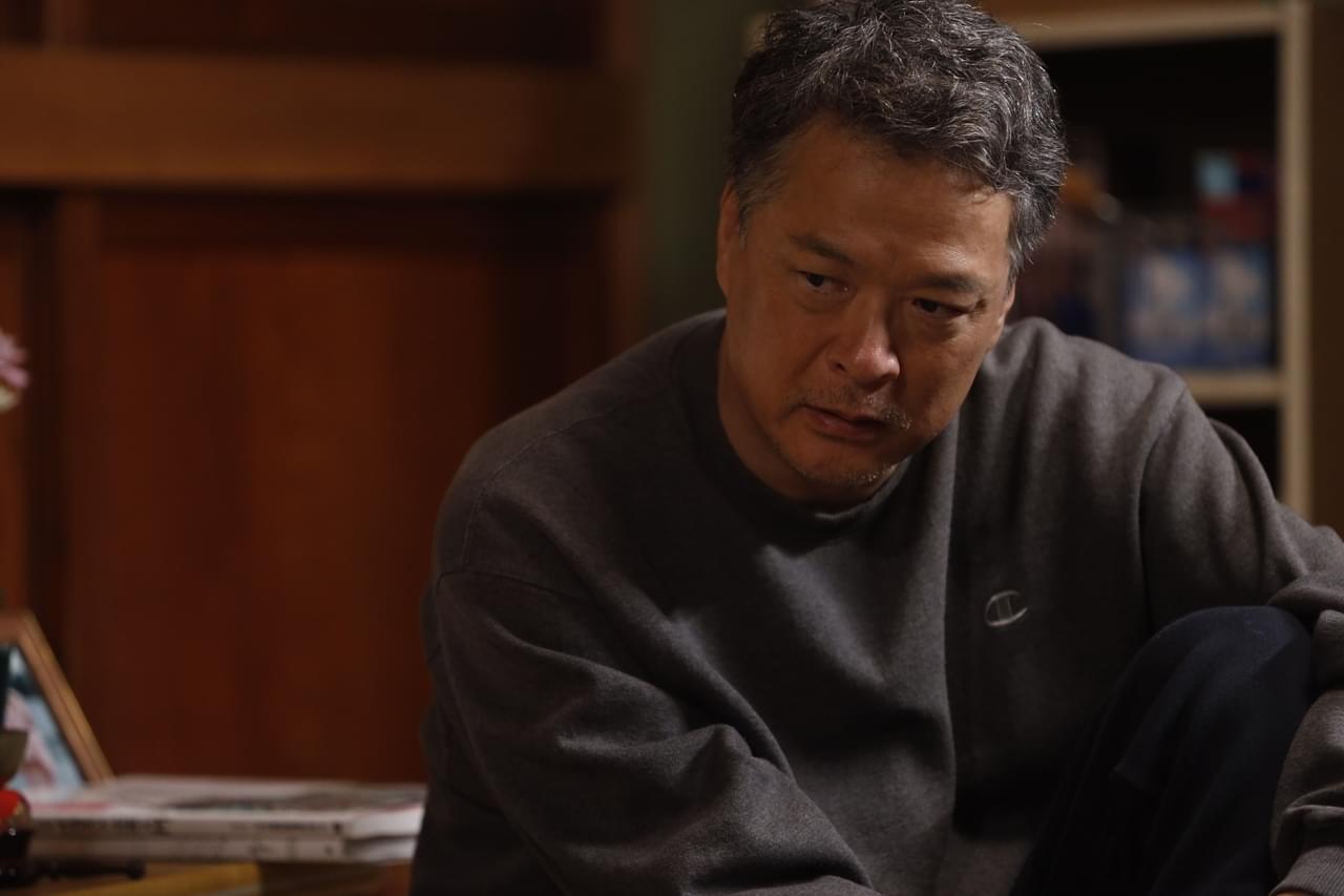 「Believe」第4話ラストに田中哲司がサプライズ出演 狩山を連れ去った謎の男は、敵か味方か…