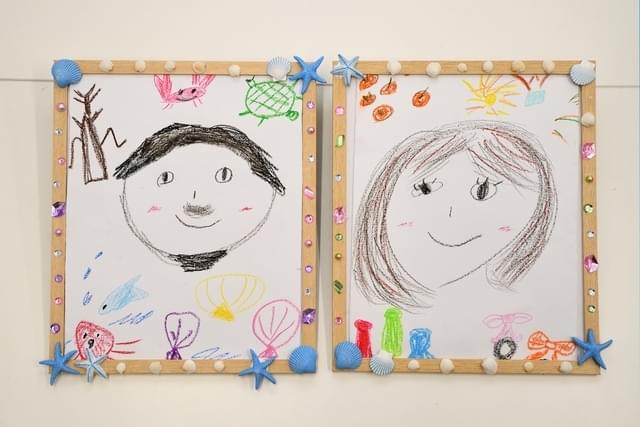 有田麗未が描いた似顔絵