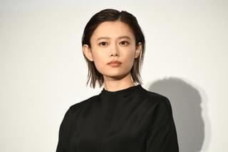 杉咲花、親友の変死事件の謎に迫る難役を踏破 萩原利久・豊原功補ら共演陣に「とても助けられました」