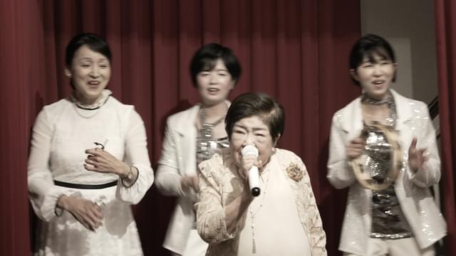 「イエスの方舟」に集った女性たちの現在と真実を映す