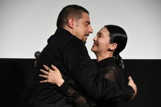 フランスの名優ダミアン・ボナール来日！柴咲コウ、西島秀俊らと熱い抱擁を交わす