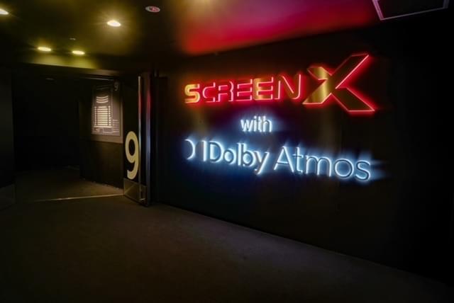 日本初の上映形態「ScreenX with Dolby Atmos」が導入!