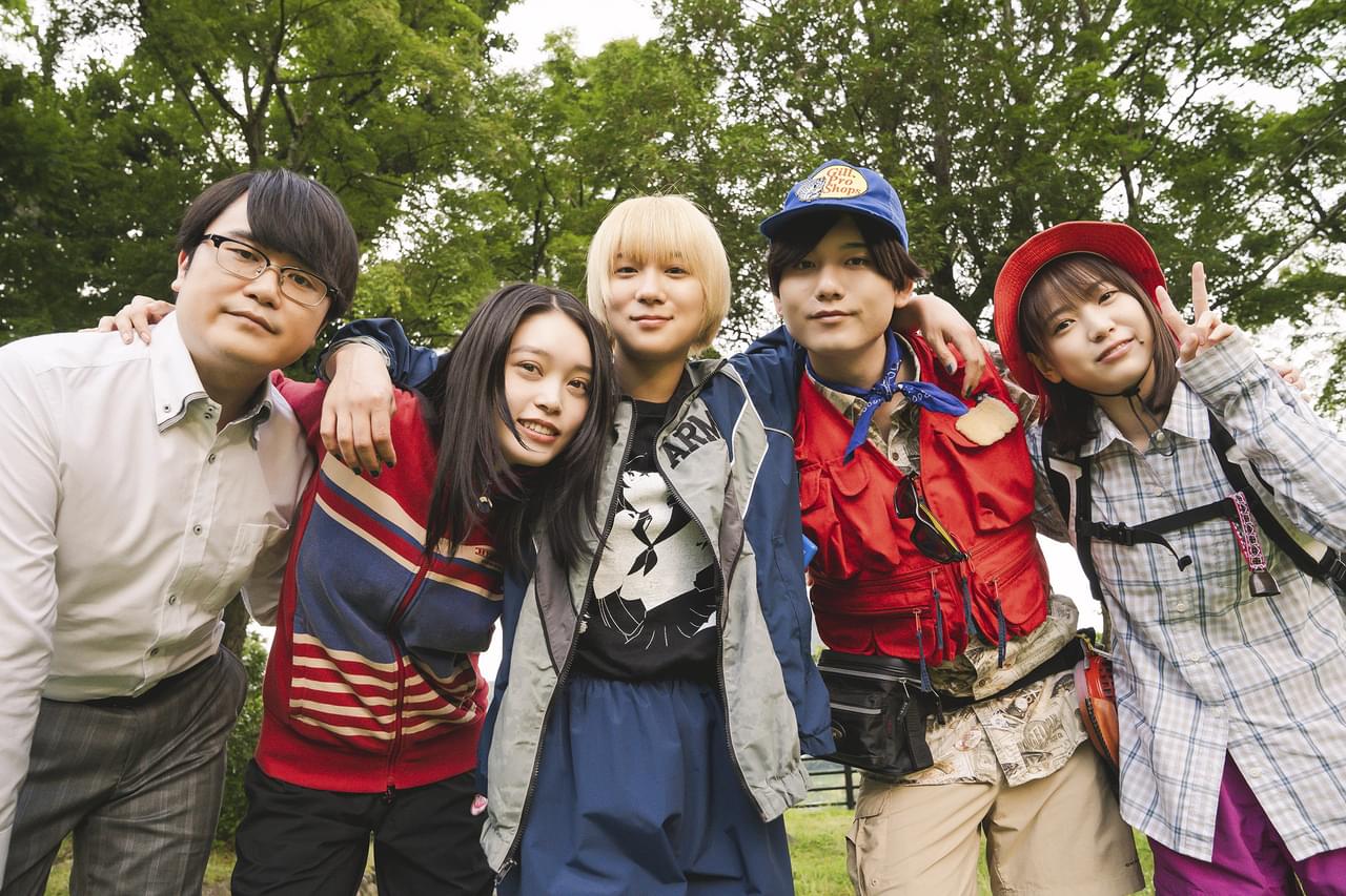 「ベイビーわるきゅーれ」ドラマ版の正式タイトルが決定！ 飛永翼、水石亜飛夢、中井友望が続投