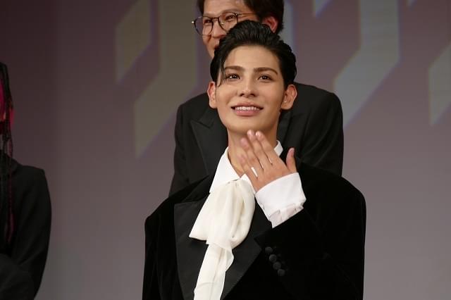 ラウール、段取り間違え照れ笑い 「赤羽骨子のボディガード」完成披露イベント