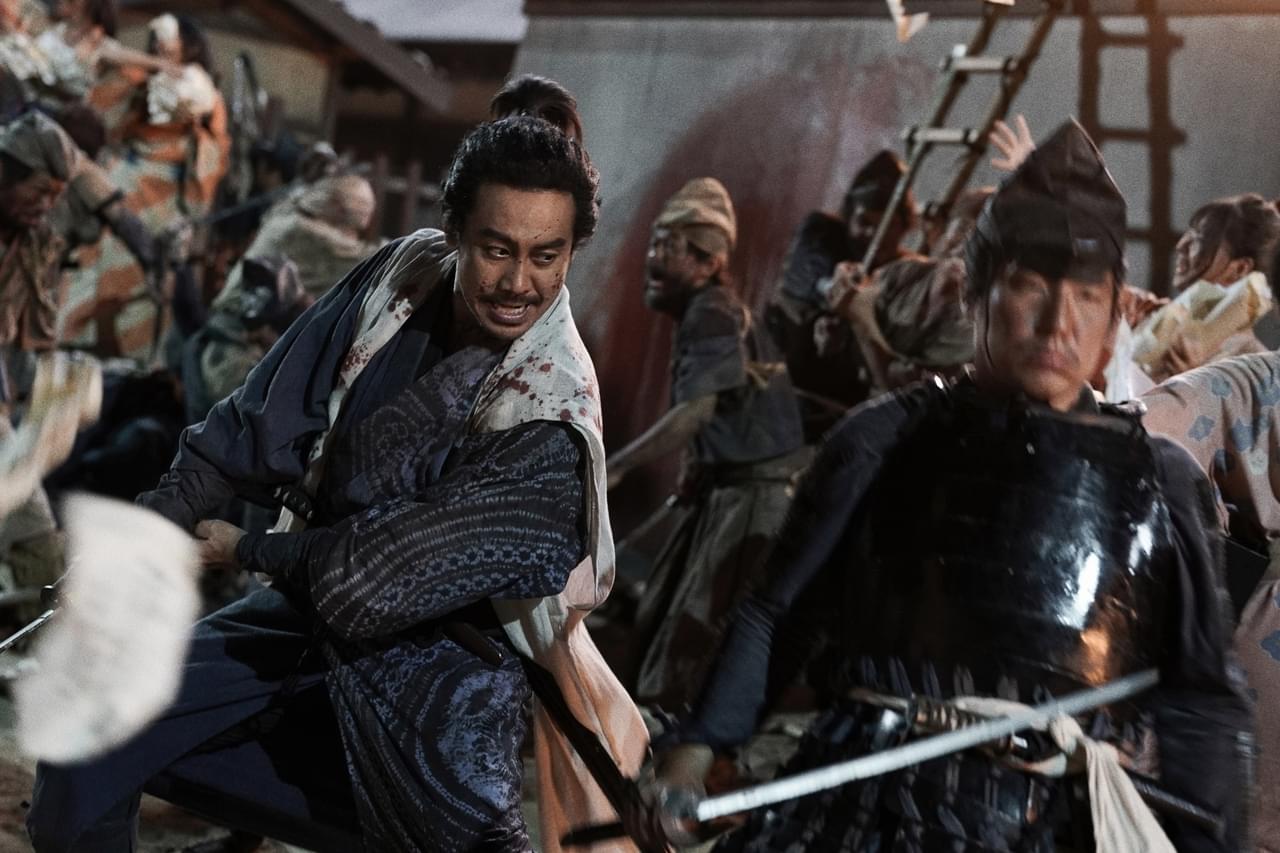 大泉洋＆長尾謙杜が血まみれで猛進！ 戦国アクション「室町無頼」特報