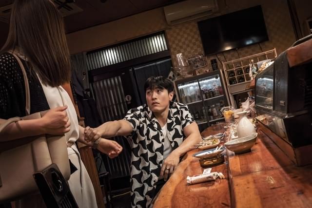 主人公に警鐘を鳴らす役どころを演じた