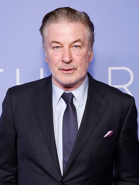 アレック・ボールドウィン、安堵の涙 過失致死罪の訴訟が棄却