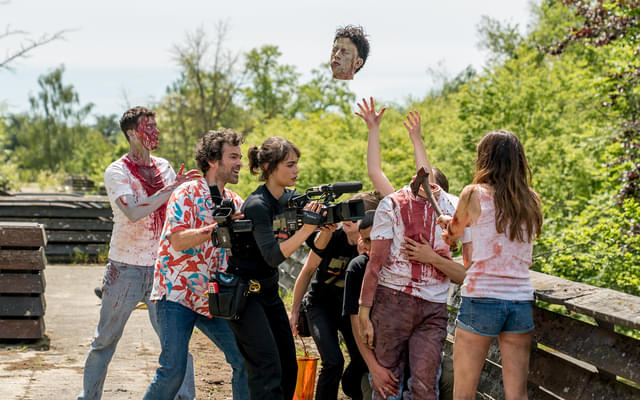 「キャメラを止めるな！」