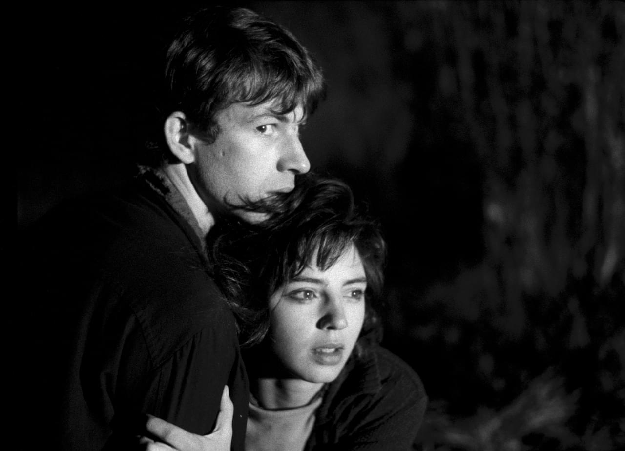 「血」「溶岩の家」「骨」ペドロ・コスタ初期3作品が4Kレストア版で初公開