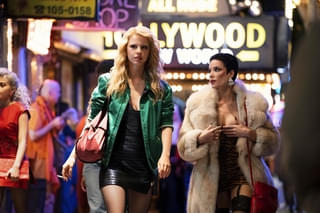 ハリウッド大通りを完全封鎖して撮影！ 「X エックス」「Pearl パール」に続く「MaXXXine マキシーン」場面写真公開