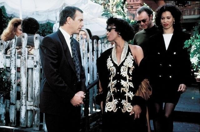 リメイク版「ボディガード」正式始動 テイラー・スウィフトのコンサート映画監督が大抜てき