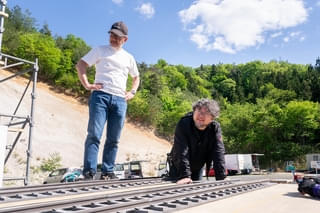 【SNSで話題沸騰】Netflix映画「新幹線大爆破」爆破シーンはこうして作られた 特撮メイキング画像公開