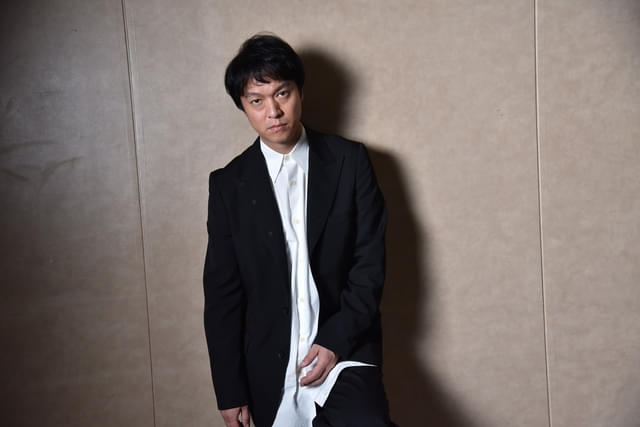 取材に応じた丸山隆平