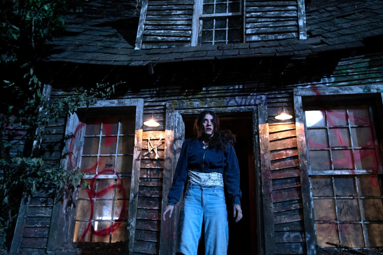 死んでも死んでも終わらない“殺戮タイムループハウス” 人気ゲームの実写映画化「アンティル・ドーン」8月1日公開