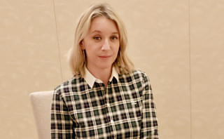 「秋が来るとき」リュディビーヌ・サニエ、21年ぶりのフランソワ・オゾン作品 「8人の女たち」秘話も明かす