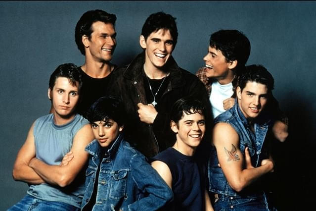 「アウトサイダー」