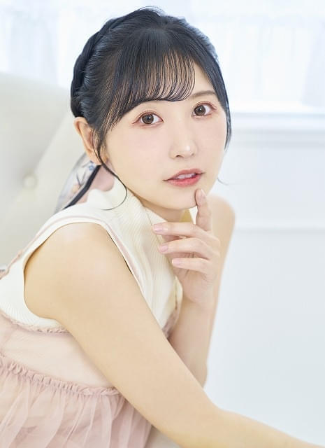 ネコ太郎役の小原莉子