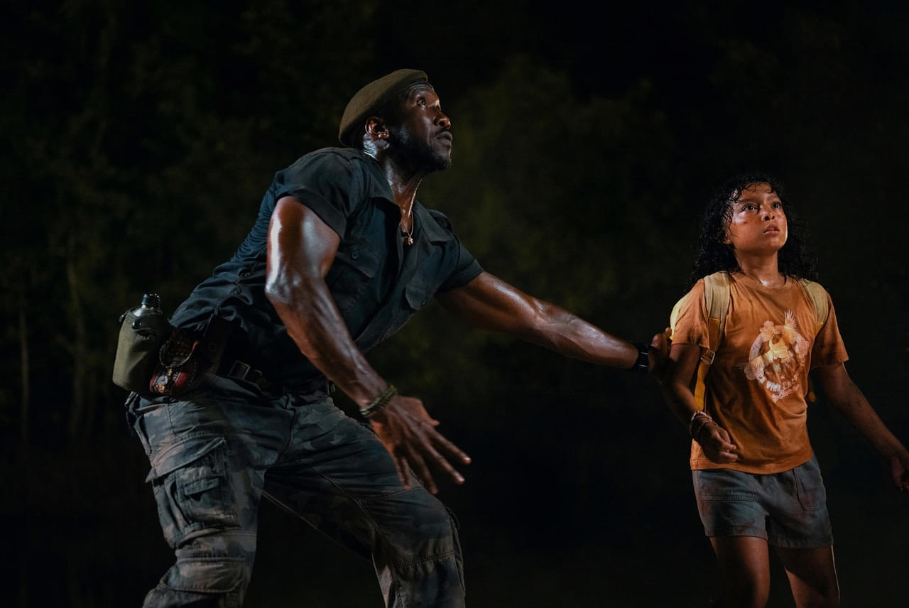 「ジュラシック」シリーズの伝統は“勇敢な子どもたち” 最新作で奮闘するデルガド一家の活躍に注目