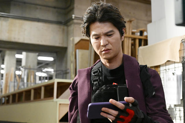 天狗役は「モグライダー」の芝大輔