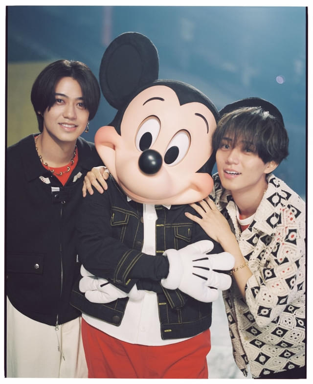 「King & Prince」東京ドームライブにサプライズ登場したミッキー