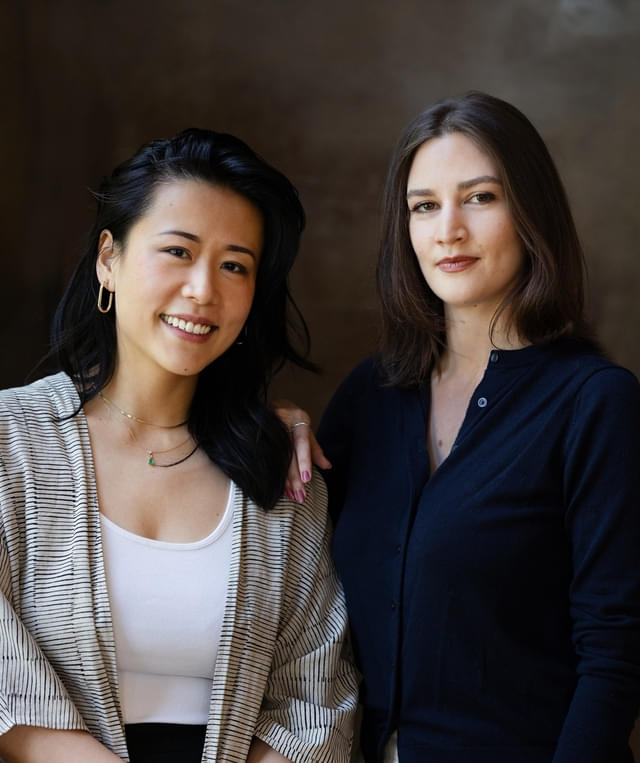 ドミー・シー（左）とマデリーン・シャラフィアン